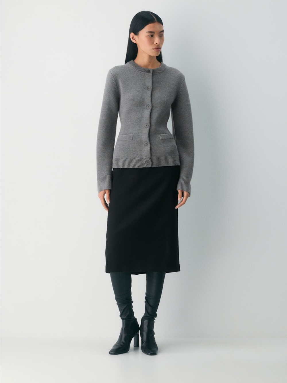 NWT - Aritzia Babaton Meraki Merino Wool Cardigan - Avorio - Small *Small Hole* - Picture 3 of 9